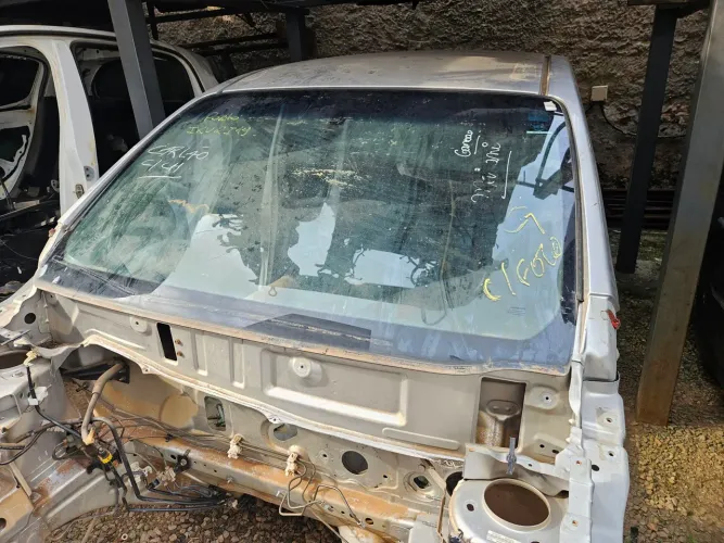 Parabrisa original nissan livina