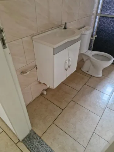 APARTAMENTO 202 Rua Urucurana possui 2 quartos, 1 banheiro