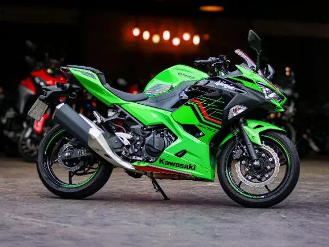 KAWASAKI NINJA 400 400 cc 