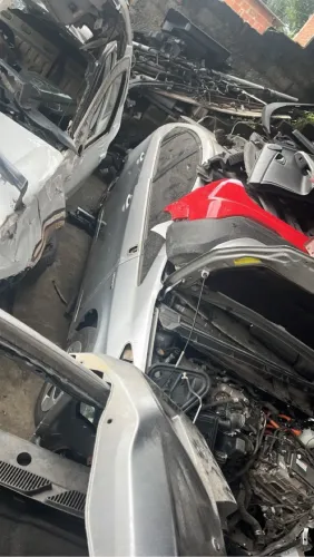 F sucata Toyota prius 2015