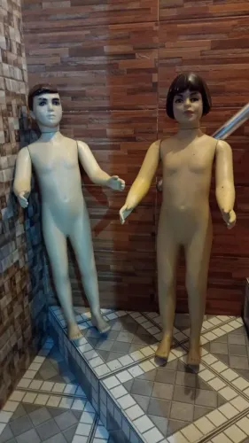 Manequins infantis