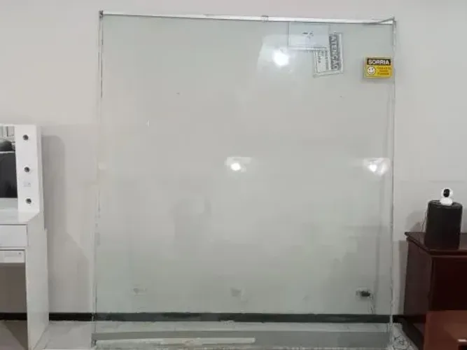 Painel de Vidro Temperado