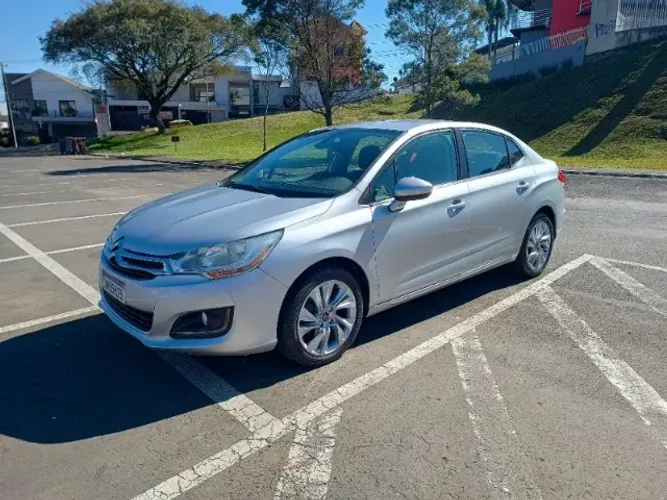 Citroen C4 Lounge Tendance 2.0 Flex 4P Aut. 2014