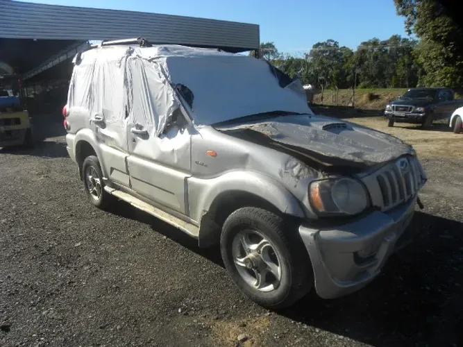 Mahindra 2.6 Scorpion SUV 2011 Veículo Destinado A Retirada De Peças