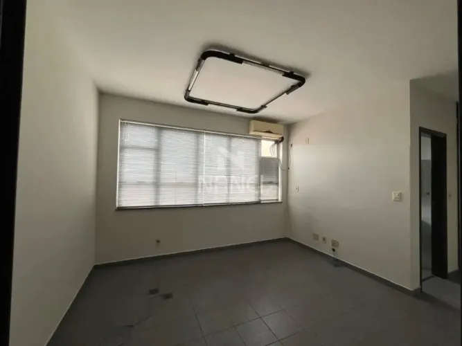 Sala comercial no Edificio São Francisco, Centro de Rio Claro