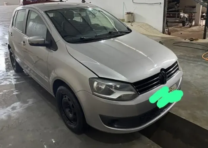 Volkswagen Fox 1.6 MI Total Flex 8V 5P 2013