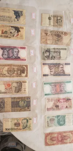 Colecao de células antigas, vide fotos 