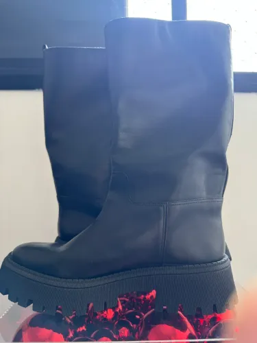 Botas Arezzo nr 37,38,39. Novas