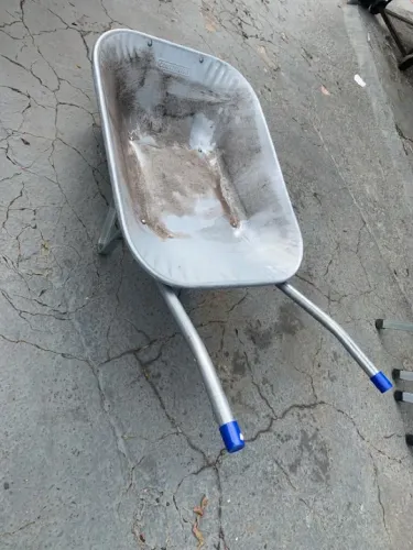 Carrinho de Mão novo galvanizado promoção