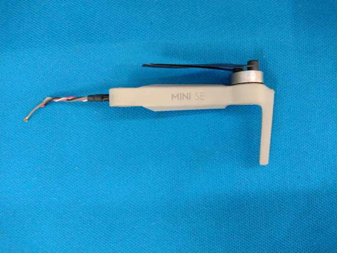 Braço drone Dji mini 2, dianteiro lado esquerdo 