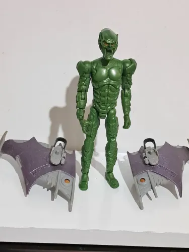 BONECO ACTION FIGURE DUENDE VERDE HOMEM ARANHA