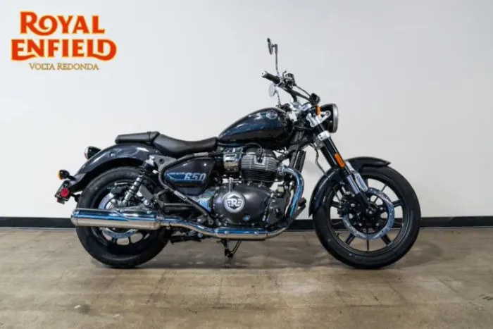 Royal Enfield Super Meteor Astral Black ( Lote especial / Últimas unidades) - Davi Cruz 