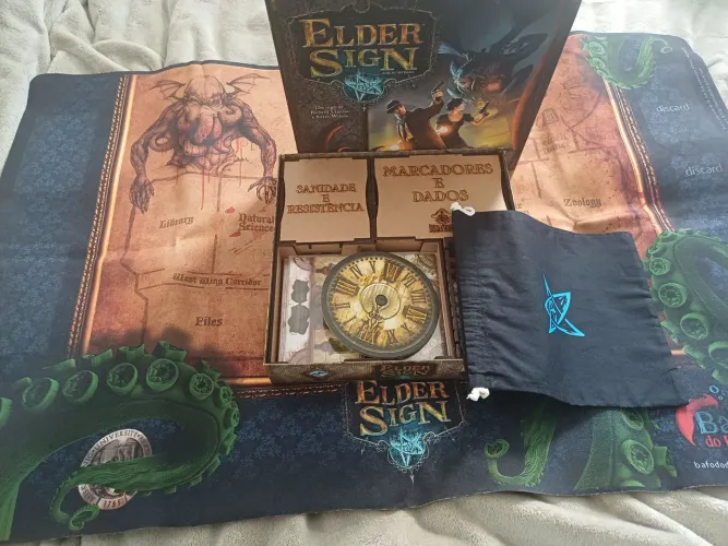 Elder Sign Sleevado com Organizador Bucaneiros e Playmat