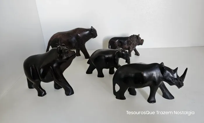 5 Esculturas de Maderia Feitos a Mão Africanas