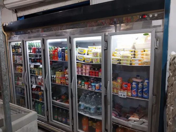 Auto serviço 5 porta 