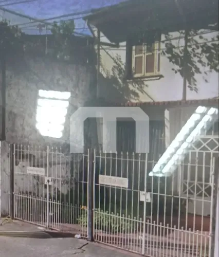 Terreno à venda em São Paulo-SP, no bairro Parque São Jorge, com 180,00m² de área!