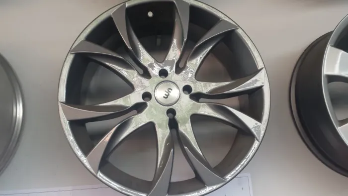 Rodas de liga leve aro 18 WIN Rcz Grafite 4x100 novas tala 7
