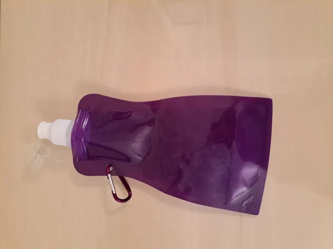 Garrafa de água dobrável para exercícios