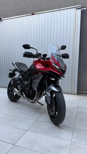 Tiger sport 660, pequena monta