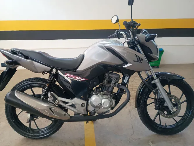 Fan 160 2023 excelente preço abaixo da tabela 21 vezes cartão troca o carro ou moto