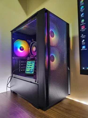 Pc gamer Ryzen 4600G, 16GB de RAM, SSD 500GB