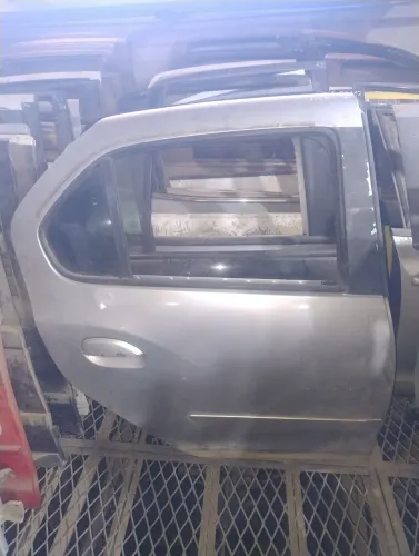 porta traseira direita do Logan 2015 a 2019