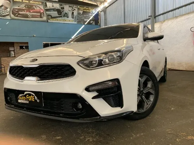 KIA CERATO EX 2.0 AT 2020 AUTOMÁTICO