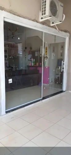 Porta em vidro temperado 