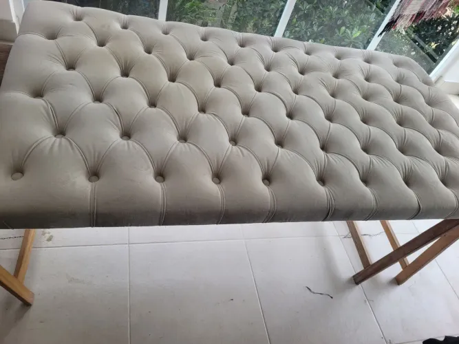 Cabeceira acolchoada