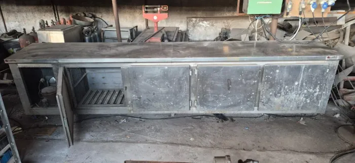 Balcão/Bancada refrigerado 4 portas inox usado