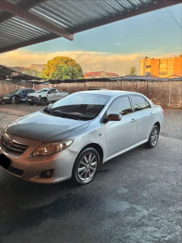 Toyota Corolla Altis 2.0 Flex 16V Aut. 2011