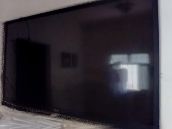 Tv LG em ótimo estado