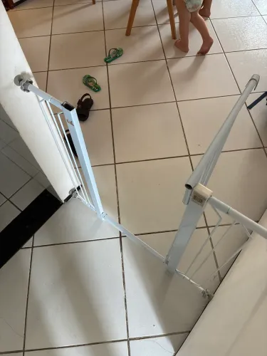 Portão de Segurança para Crianças e Pets 80cm (com extensor)
