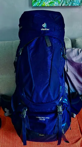 Deuter Aircontact pro 70+15 perfeita!