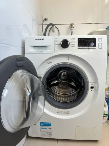 Máquina de lavar roupa Samsung WW11T