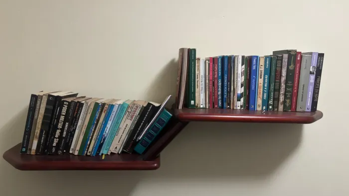 Doa-se livros