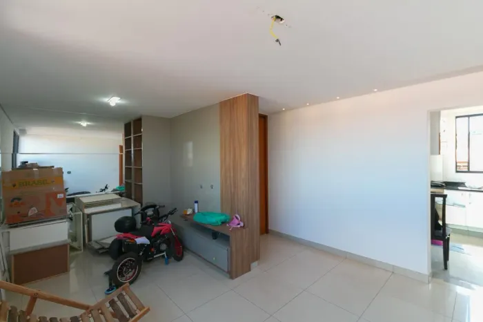 Apartamento à Venda - Floramar, 3 Quartos, 88 m2