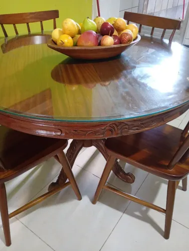 Mesa madeira maciça