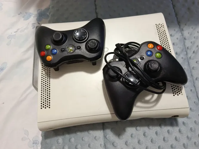 Vendo Xbox 360 desbloqueado