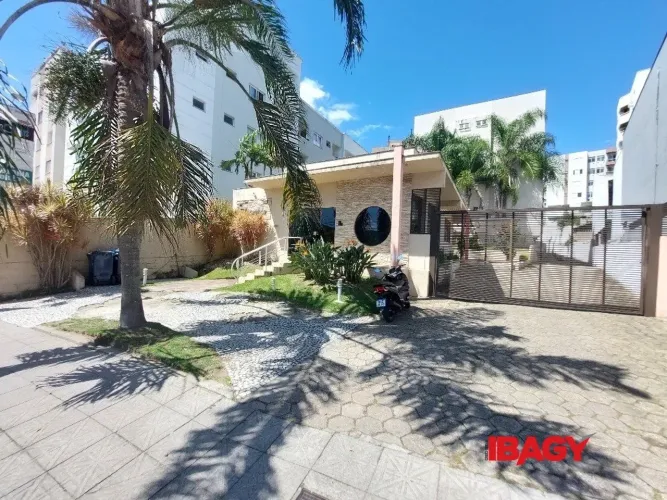 Excelente Apartamento 2 dormitório(s) em Córrego Grande - Florianópolis
