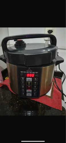 Panela de pressão elétrica