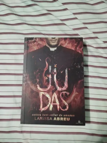 Livro judas Larissa abreu