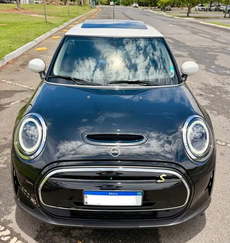 Mini Cooper SE Exclusive 3P (elétrico) 2024