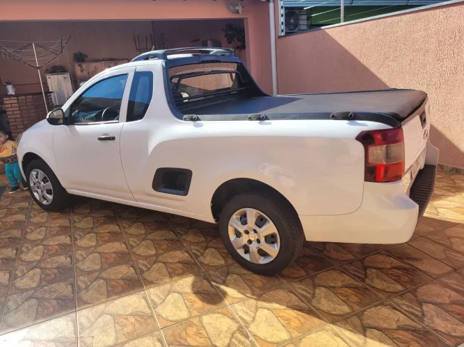 Chevrolet Montana LS 1.4 Econoflex 8V 2P 2015