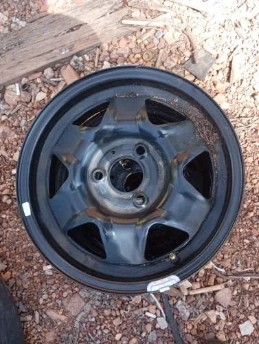 Vendo roda Renault kwid 
