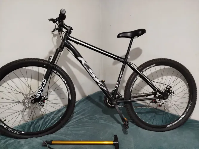 Bicicleta KSW aro 29, 21 marchas.