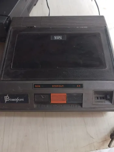 Rebobinar de fita VHS marca Backusoni