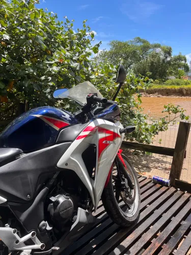 ? Honda CBR 250R ? Raridade ? Baixa KM