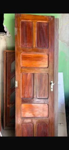 Porta para banheiro