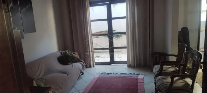 LINDA CASA COM 3 DORMITÓRIOS EM ÓTIMA LOCALIZAÇÃO EM BAURU/SP
